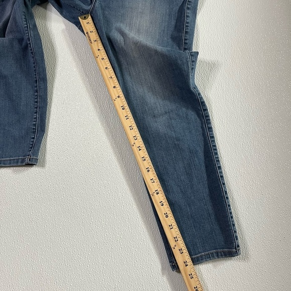 Torrid Bombshell Skinny Premium Stretch High-Rise Crop Jeans Size 18 - Picture 6 of 10